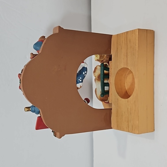 House of Lloyd Christmas Around the World VTG By the Fire Votive Brown Green Red - Picture 5 of 9